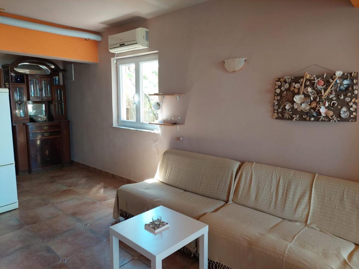 Apartman Atanasov Селине Экстерьер фото